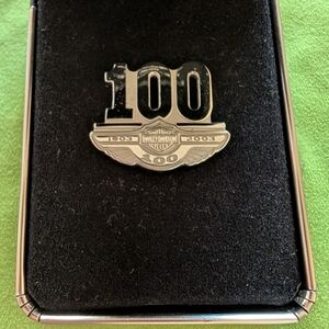 Limited Edition Harley-Davidson 100th Anniversary Pin 528 Of 5000 Made😎